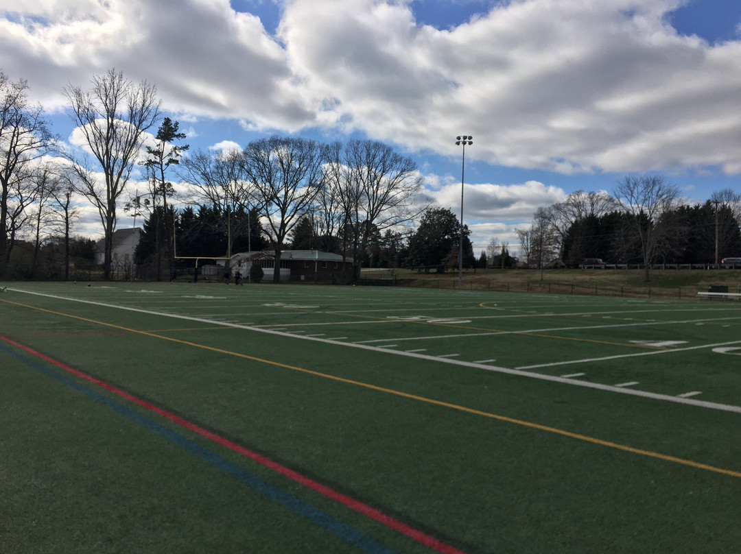 Midway Park-卡明必去景点