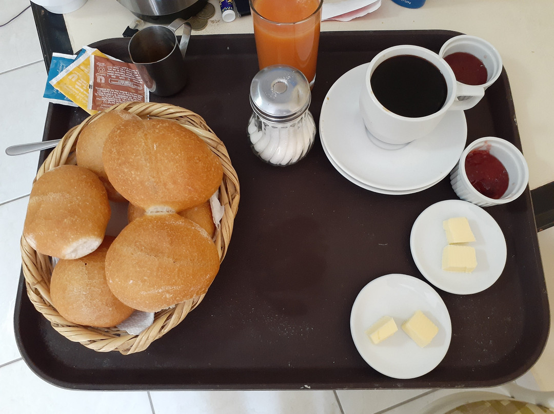 Hotel Embassy Lunahuana主图