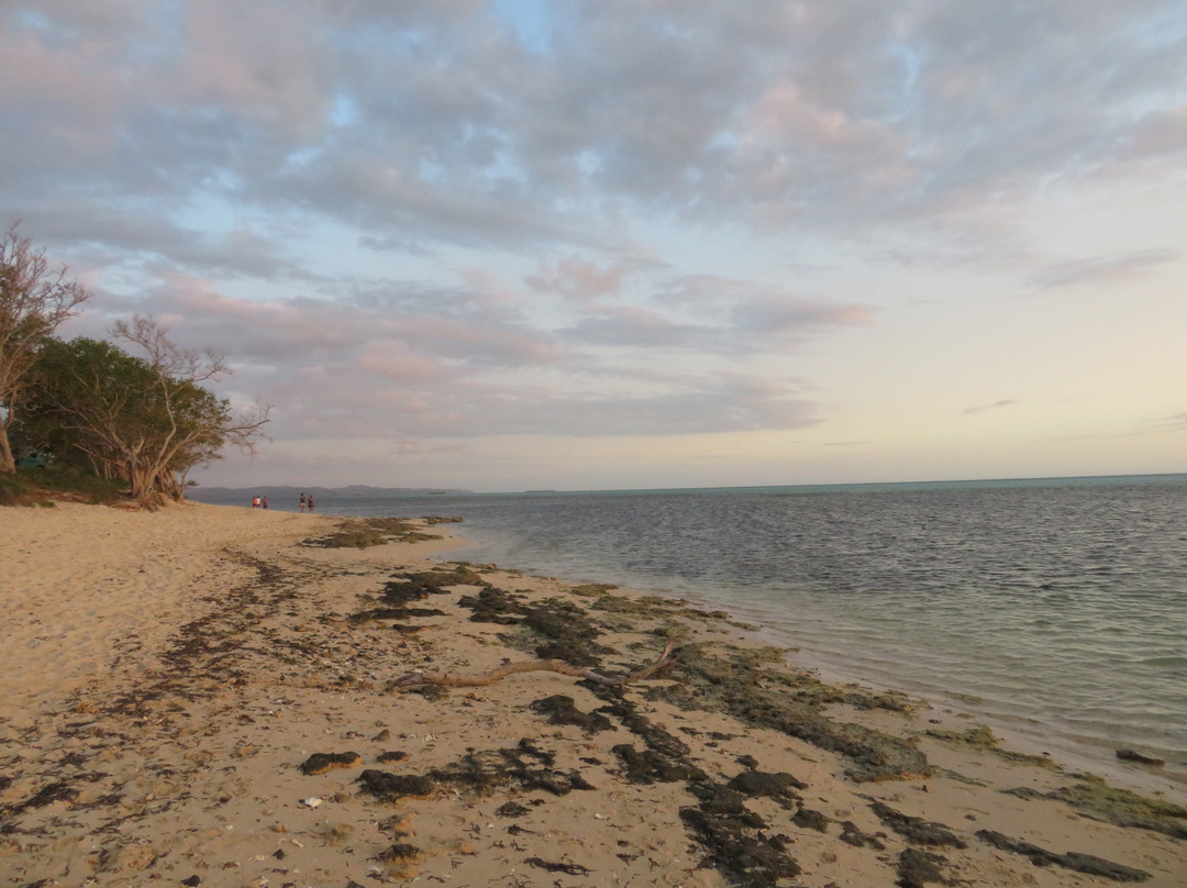 Poe Beach-Bourail必去景点
