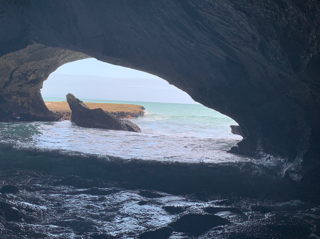 Waenhuiskrans Caves-Arniston必去景点