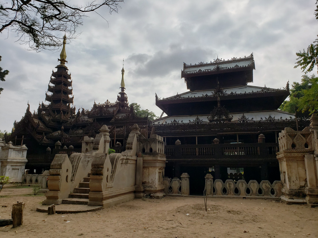 Nat Taung Kyaung Monastery-Leya必去景点