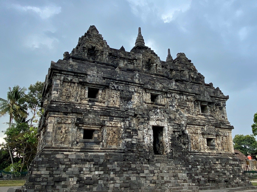 Sari Temple-Kalasan必去景点