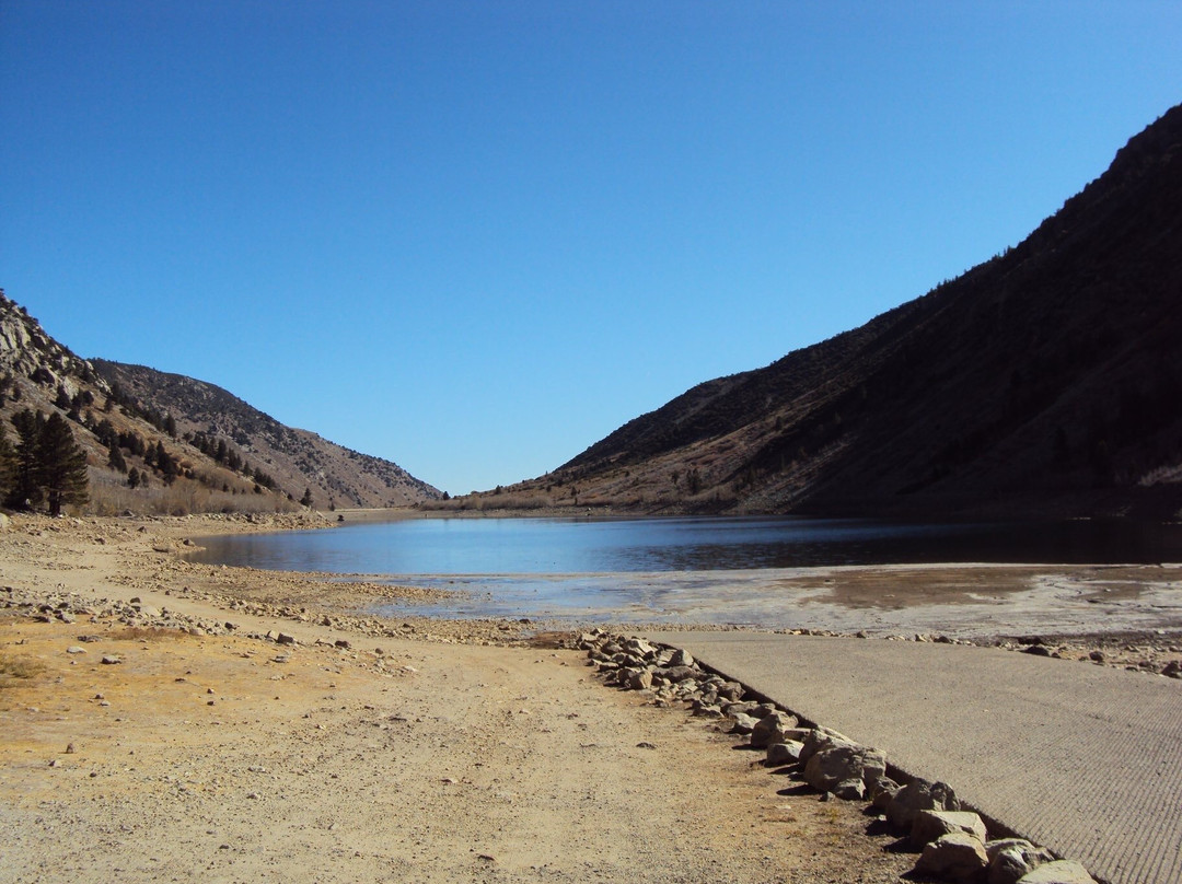 Lundy Lake-利韦宁必去景点