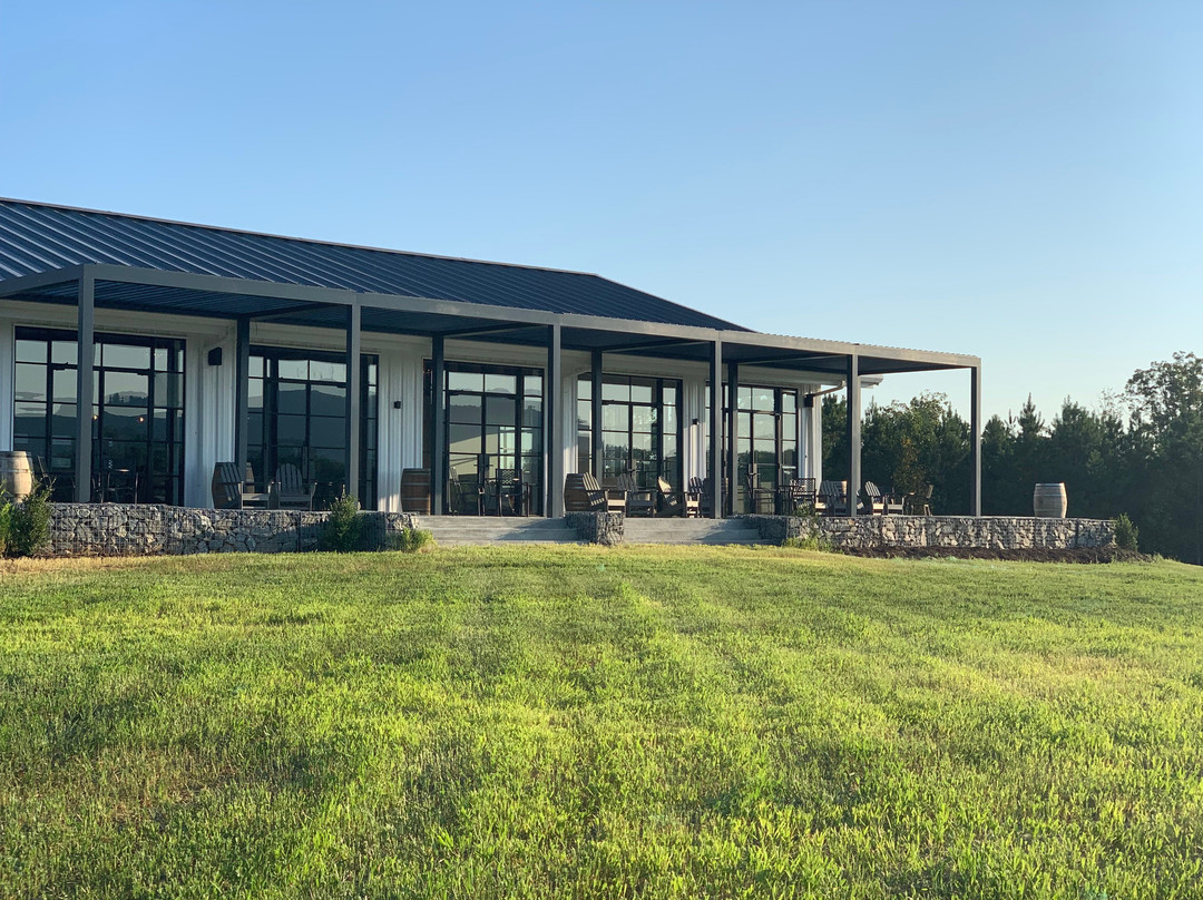 Veronet Vineyard & Winery