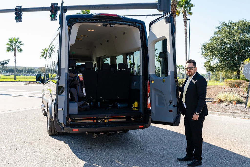 Ace Luxury Transportation-奥兰多必去景点