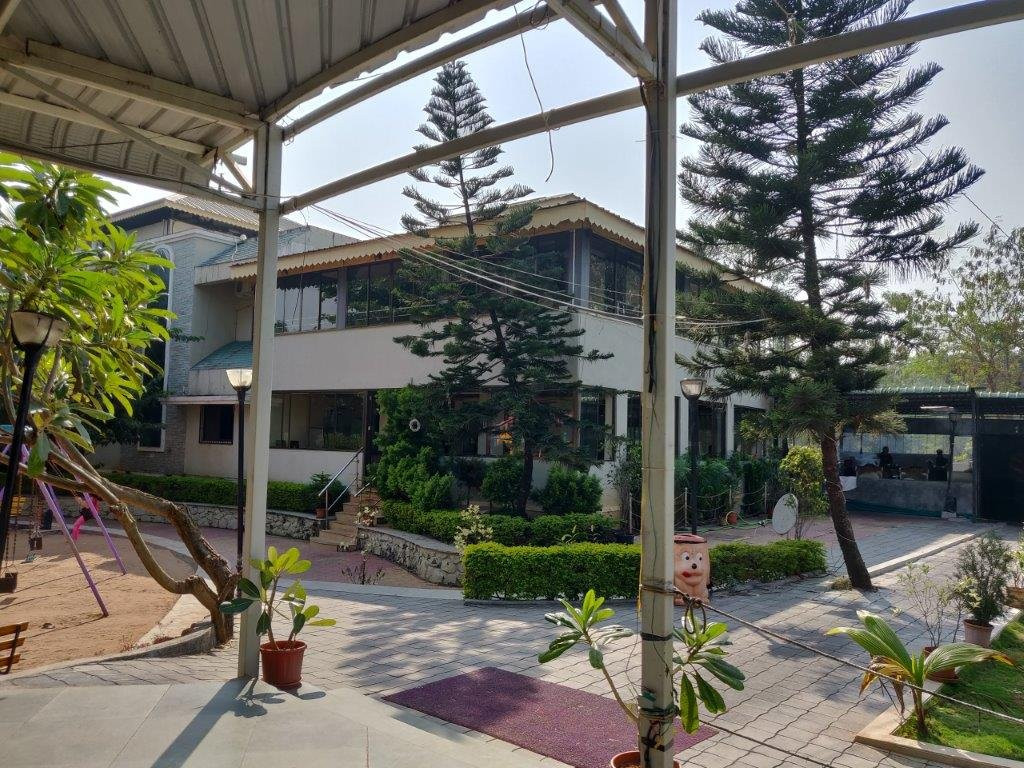 OYO 24344 Aquarius Resort主图