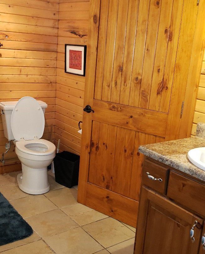 Tom Cat Hill Cabins