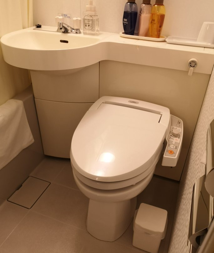 名铁赤塔半田市站前酒店主图