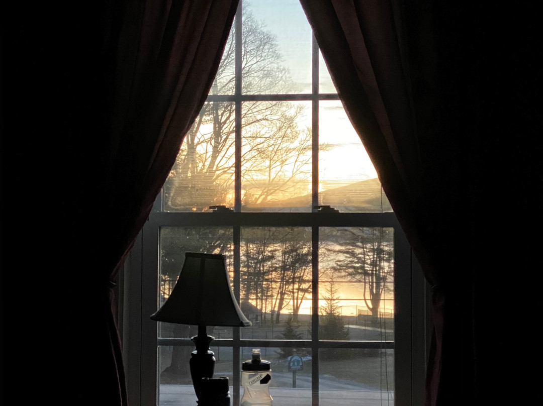 Inn At Pleasant Lake主图