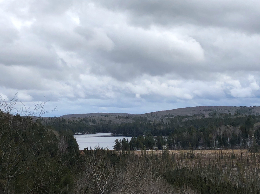 Algonquin Park-Whitney必去景点