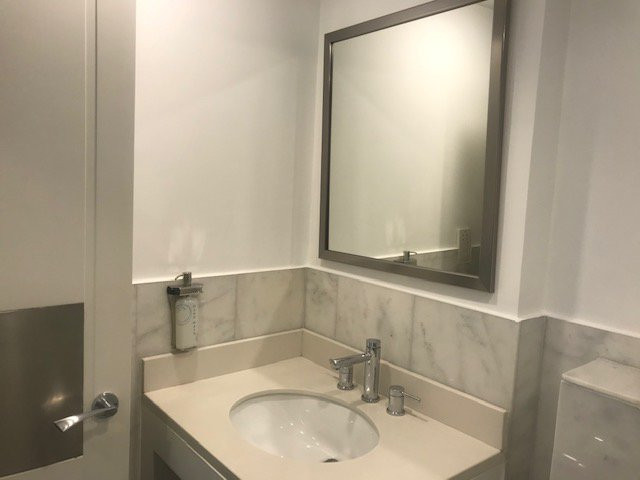 R Hotel Kingston主图