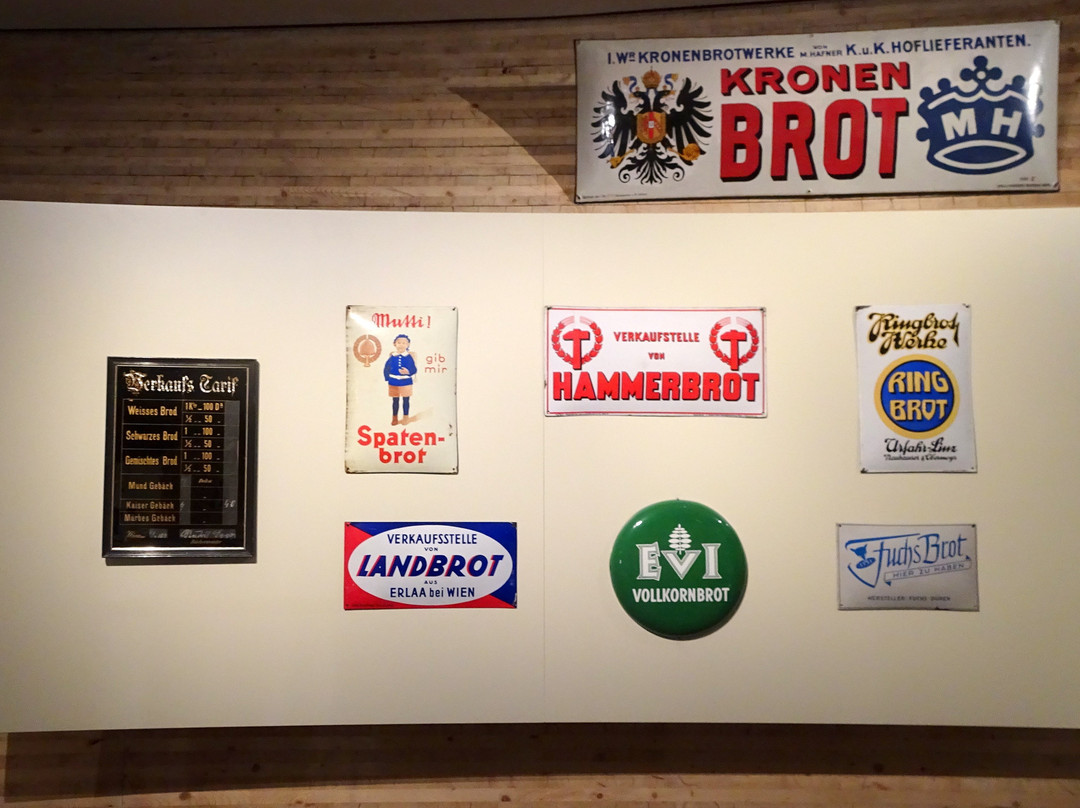 PANEUM-Wunderkammer des Brotes