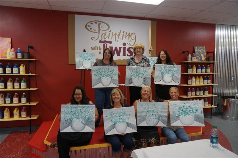 Painting with a Twist-阿尔塔蒙特斯普林斯必去景点