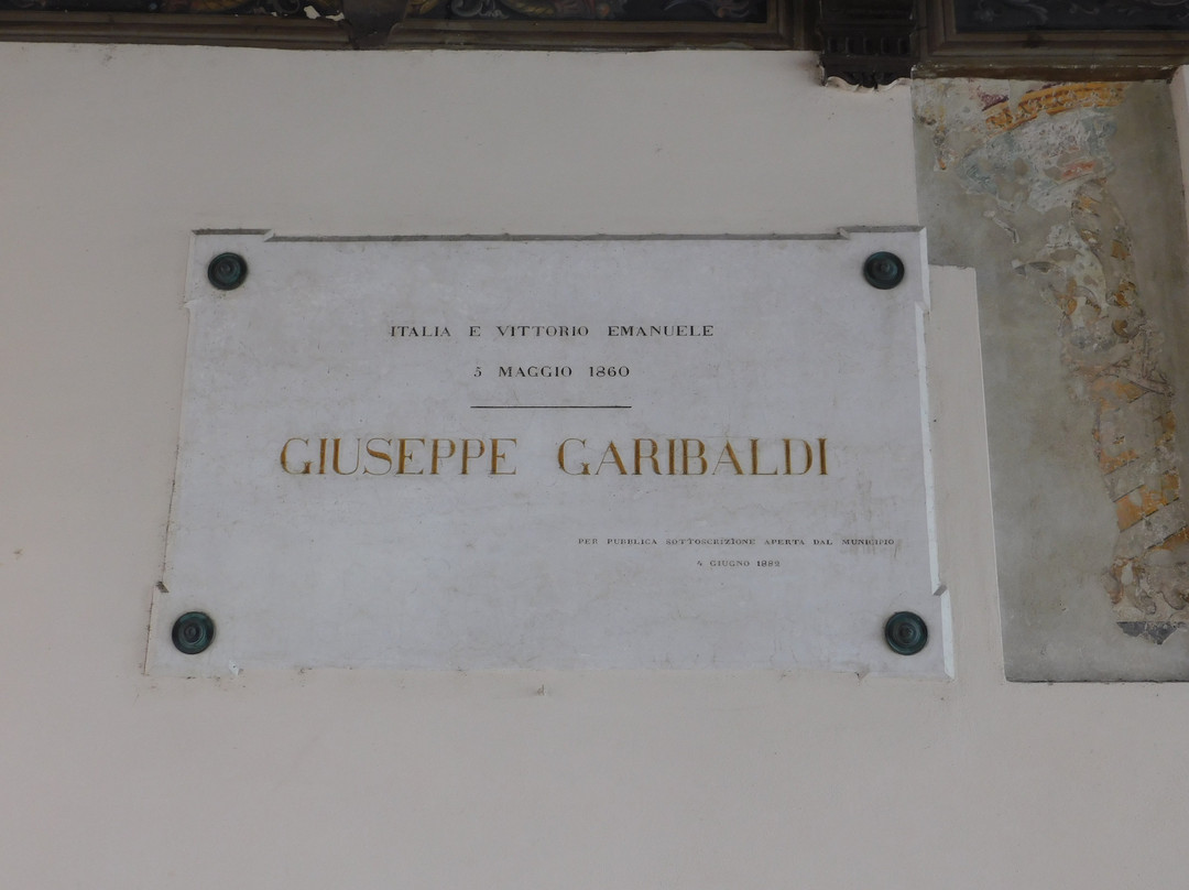 Palazzo Della Magnifica Patria Di Salò景点图片