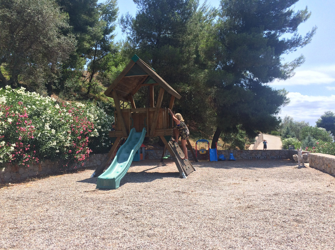 Elimnion Resort主图