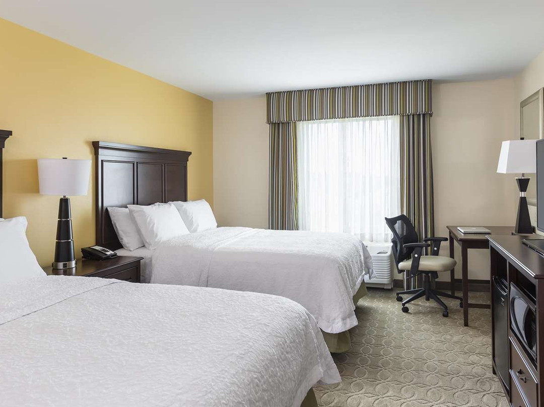 Hampton Inn & Suites Philadelphia Montgomeryville主图