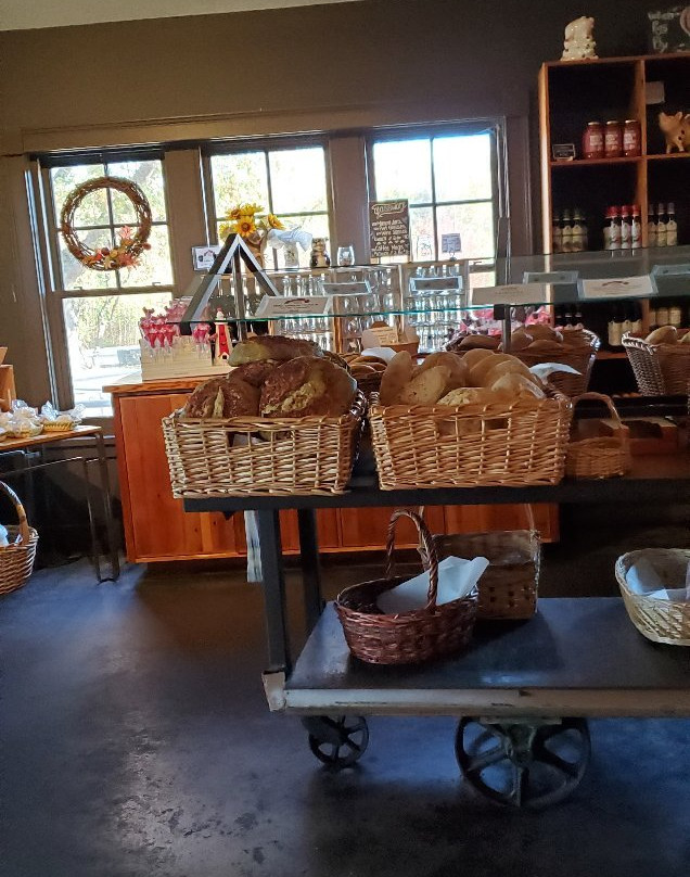 When Pigs Fly Company Store-Kittery必去景点