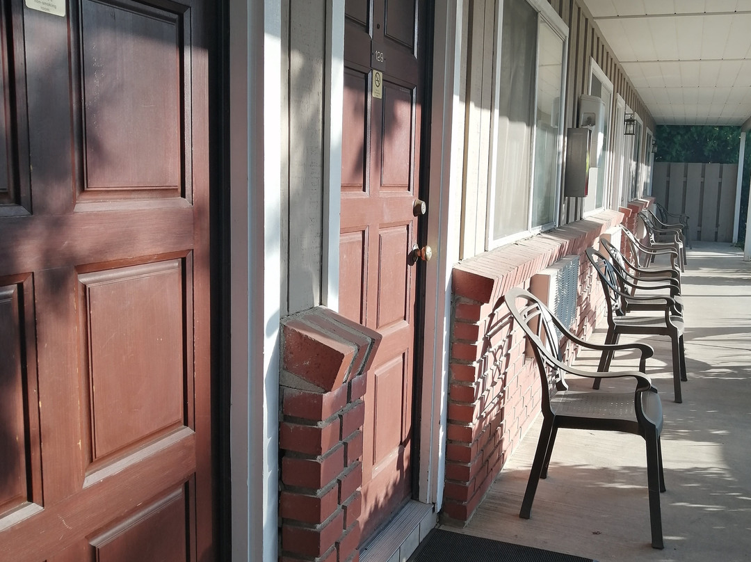 马里波萨旅馆主图