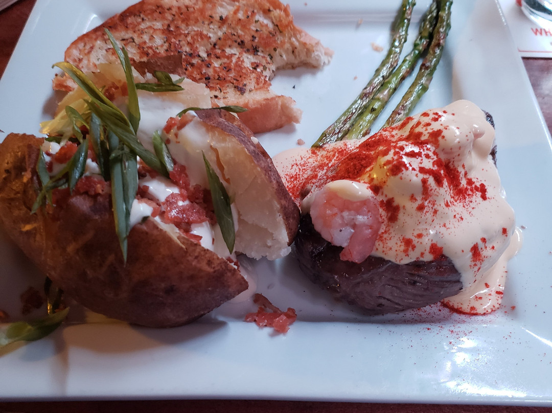 Heffley Creek旅游景点-Bailey's Pub