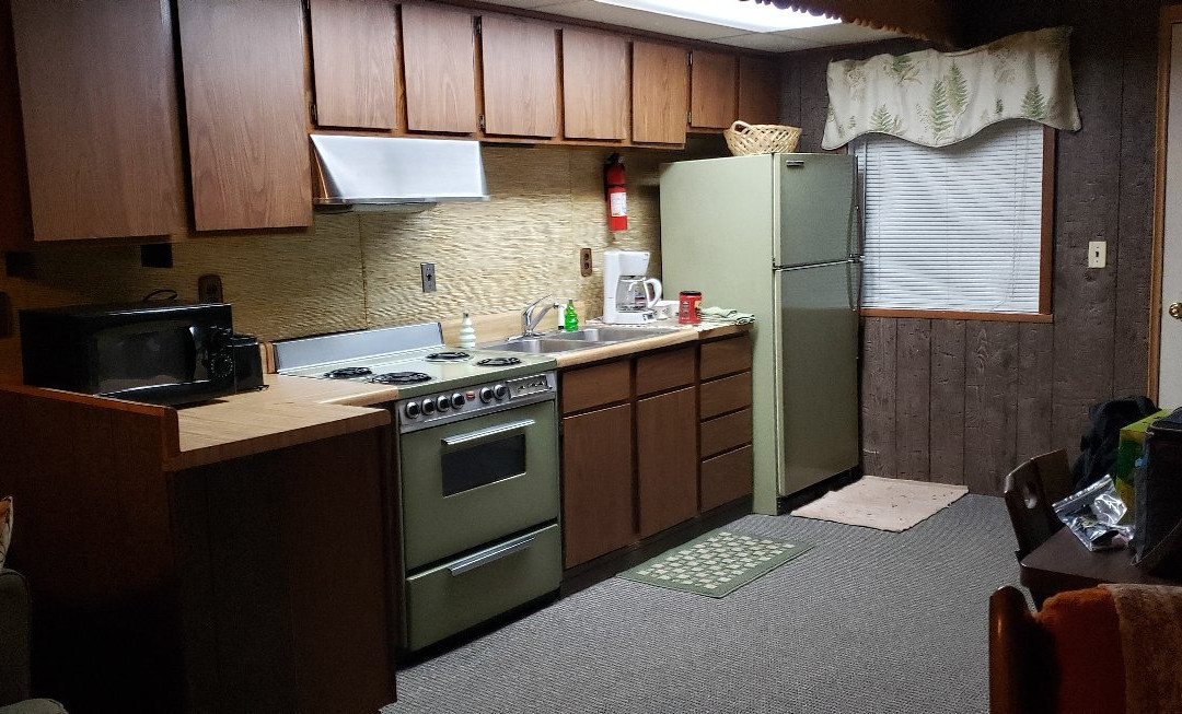 Dixon Lake Resort Motel主图