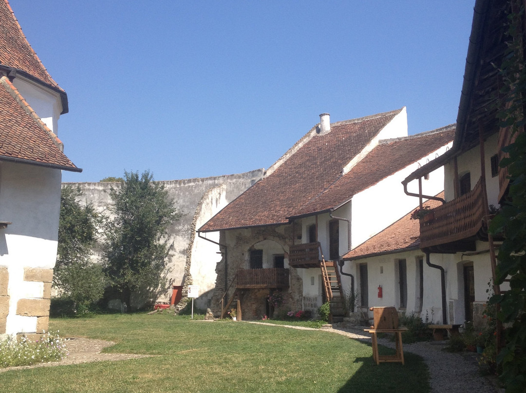 Fortified Church of Harman景点图片