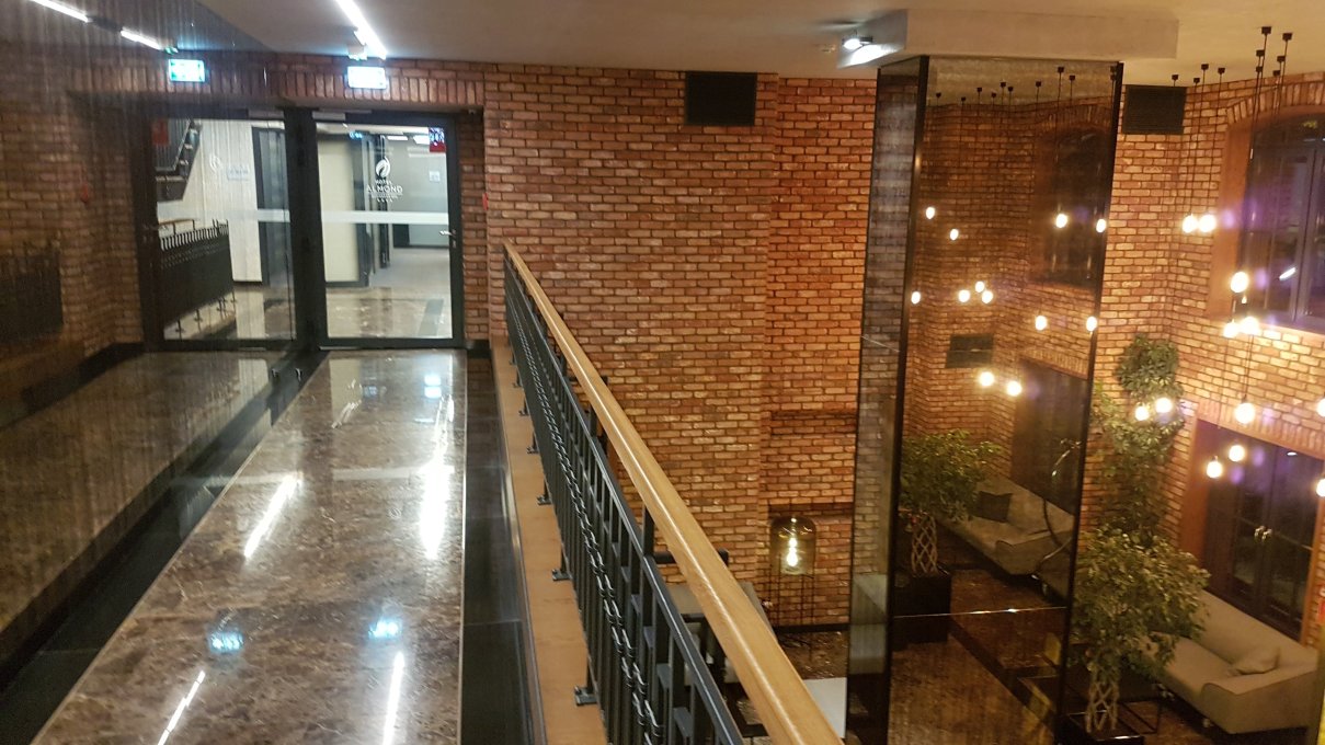 格但斯克河畔格拉诺酒店-浴室