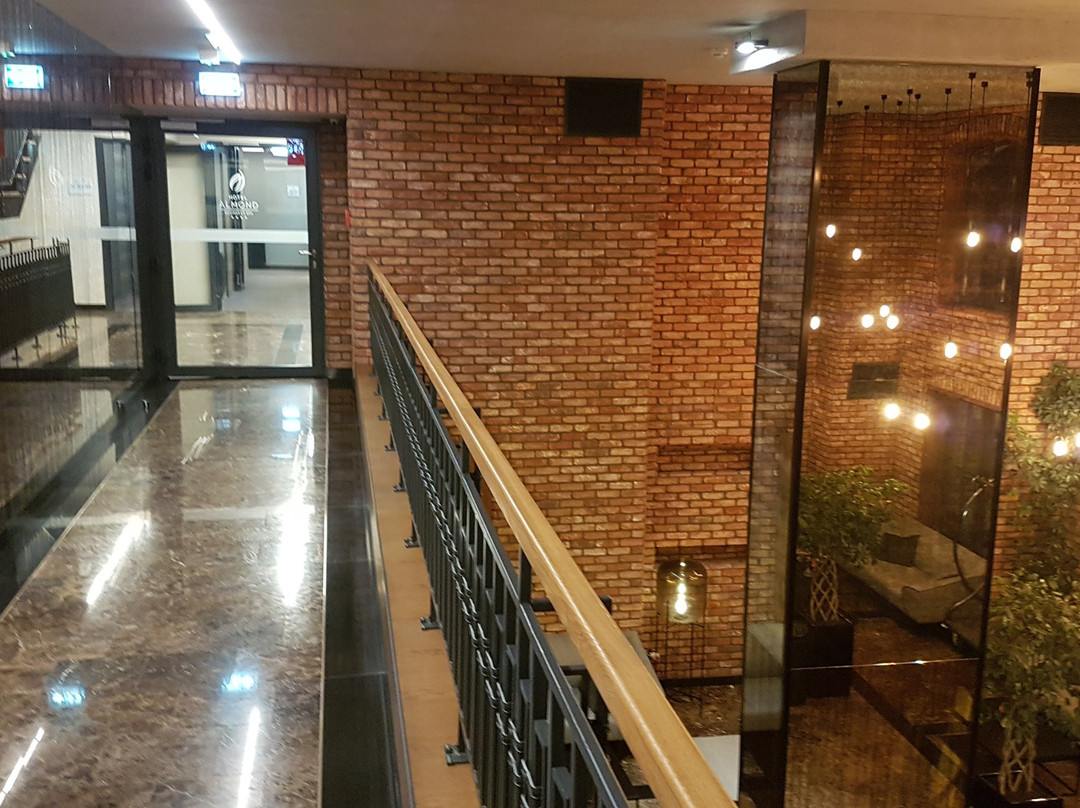 格但斯克河畔格拉诺酒店主图