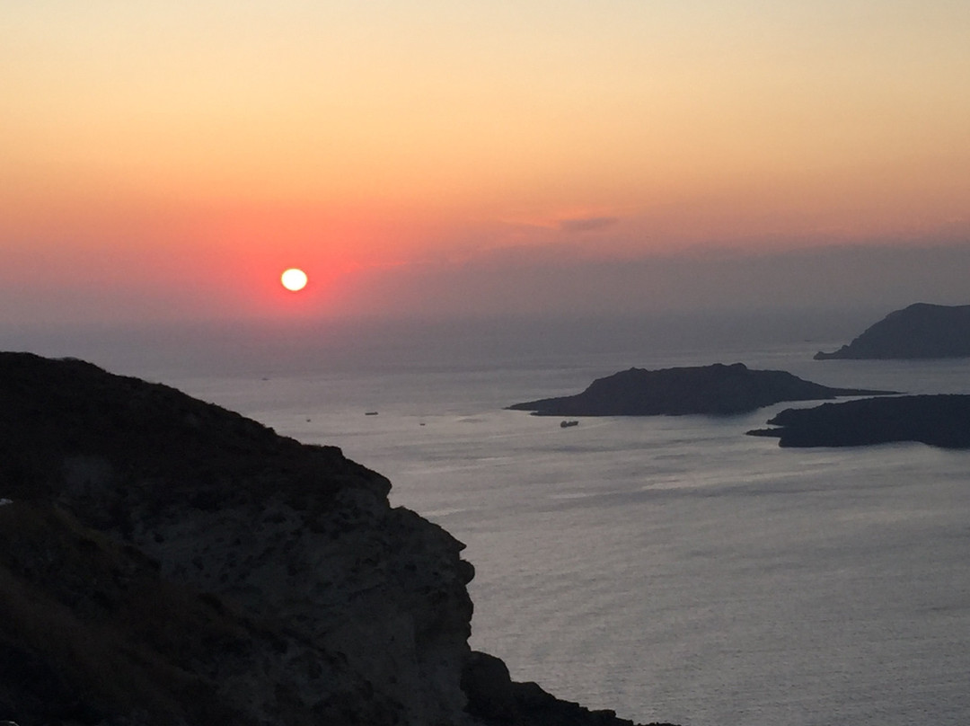 Suites of the Gods Cave Spa Suites主图