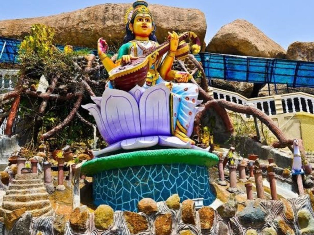 Sri Vidya Saraswathi Shani Temple景点图片