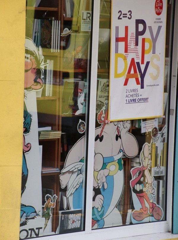 Librairie La KAZABUL-法兰西堡必去景点