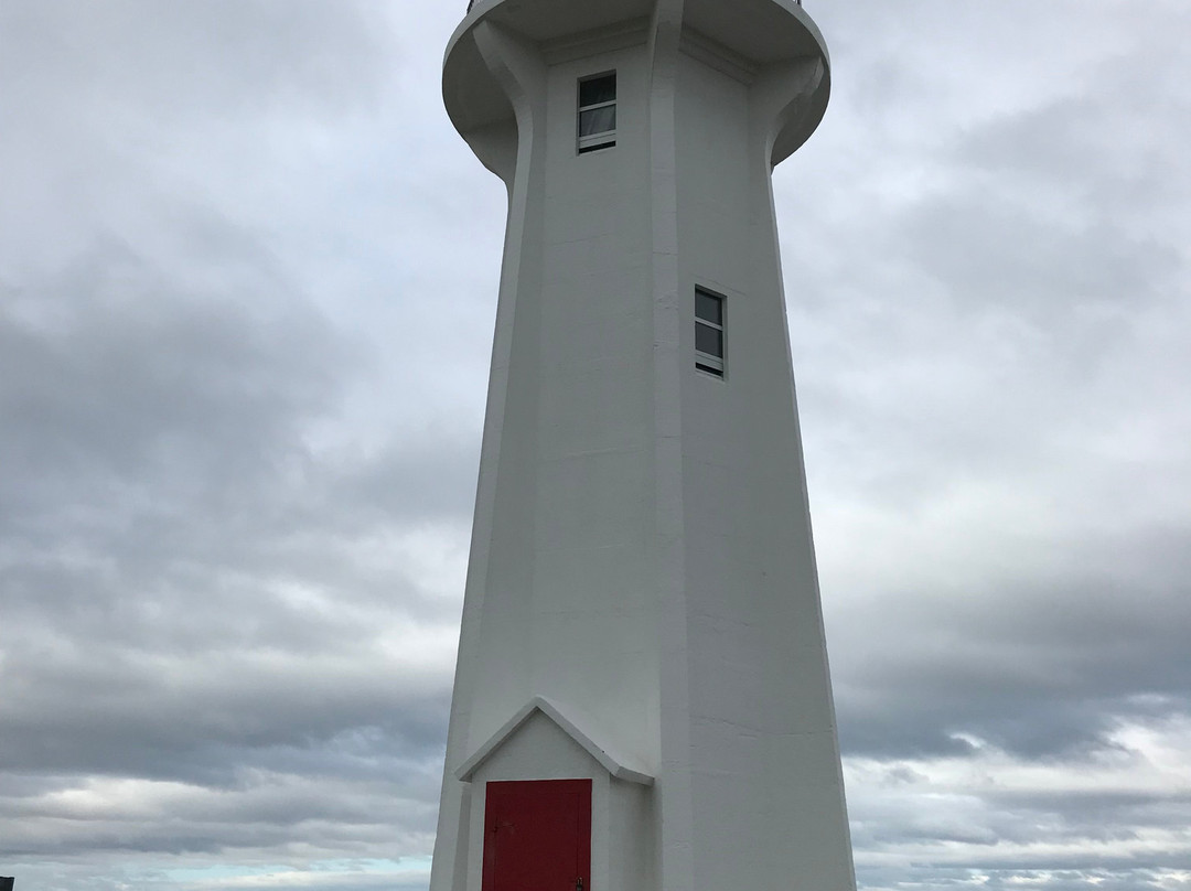 New Ferolle Peninsula Lighthouse-Sally's Cove必去景点