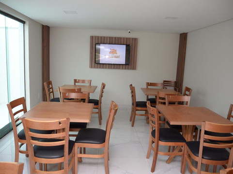 戈亚纳皇宫酒店主图