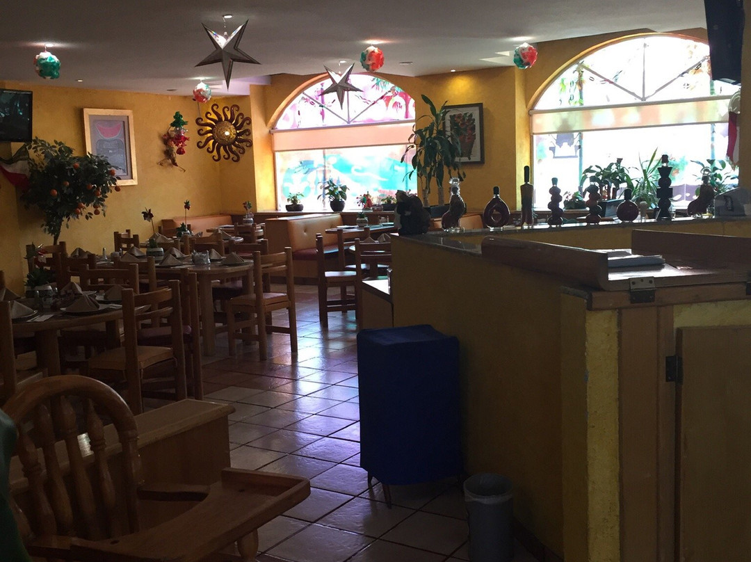 Hotel Quinto Sol主图