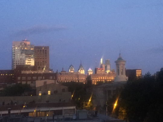 费城社区山喜来登酒店主图