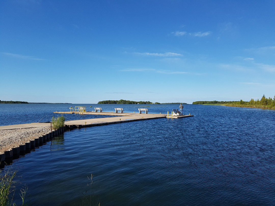 Bruce Peninsula Boat Tours景点图片