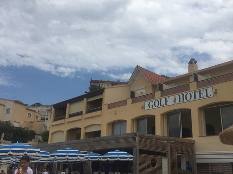 高尔夫酒店主图