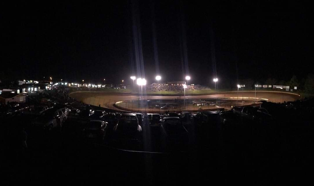 Crossville Speedway景点图片