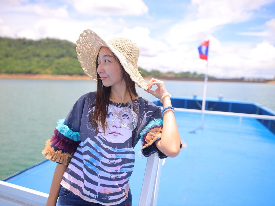 Nam Ngum Dam-Thalat必去景点