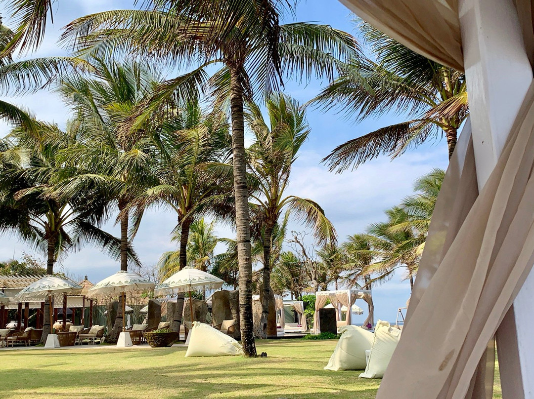 皇家普尔纳玛艺术套房别墅酒店主图