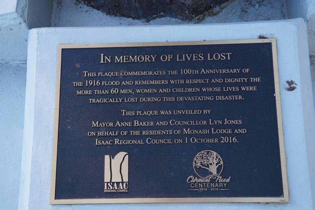 The Stump Flood Memorial-Clermont必去景点