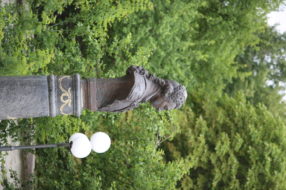 Statue of Lvov-Torzhok必去景点