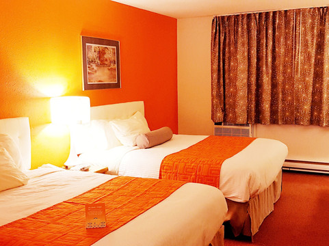 Howard Johnson by Wyndham Fort St. John主图