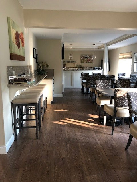 Amsterdam Inn & Suites Sussex主图