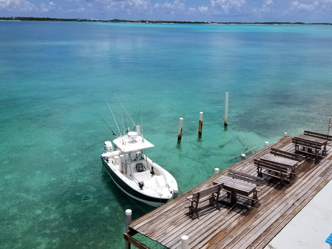 和平与富足度假村主图