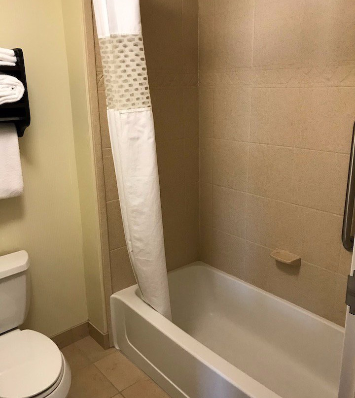 Hampton Inn & Suites Plattsburgh主图