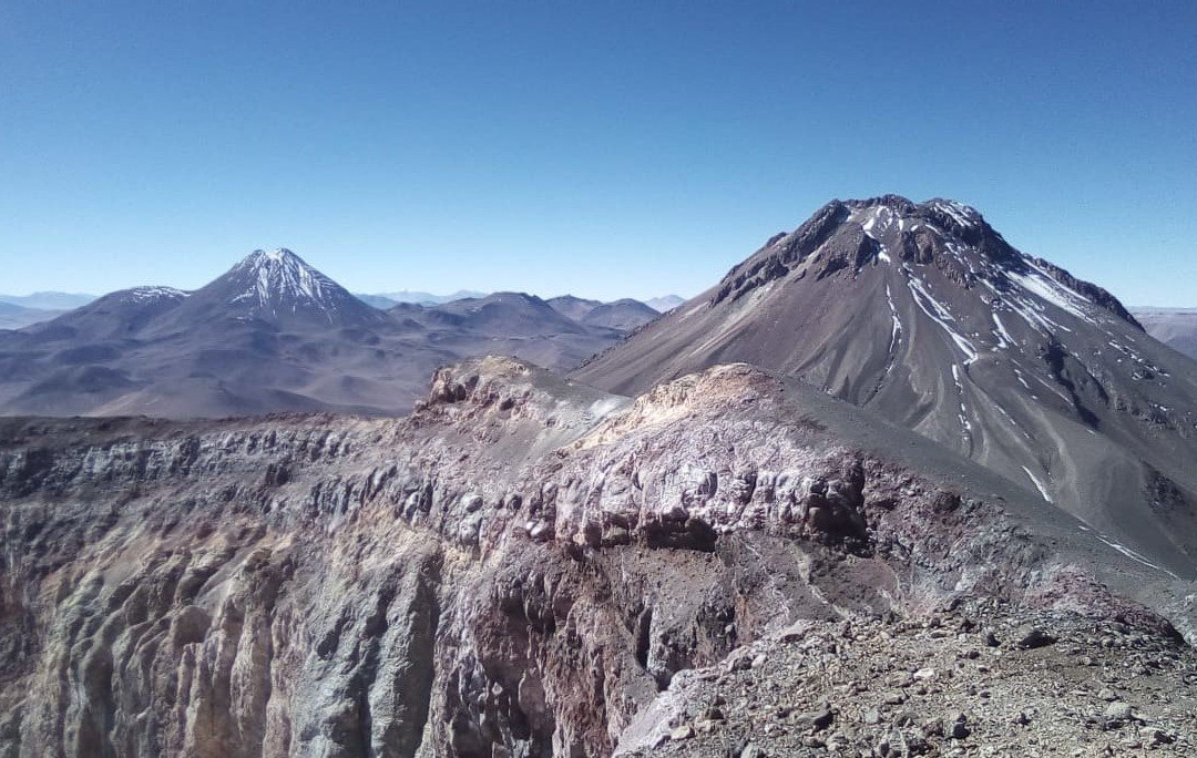 Lascar Volcano景点图片