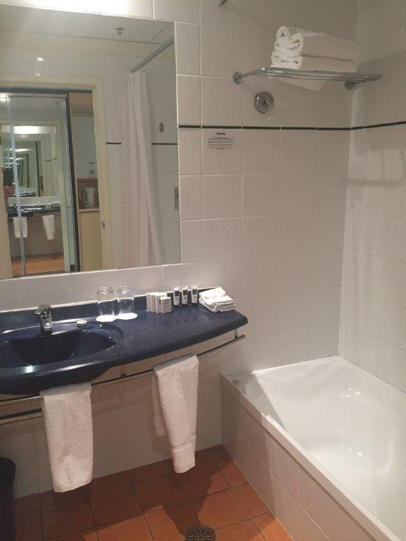 塔威尔洛奇酒店主图