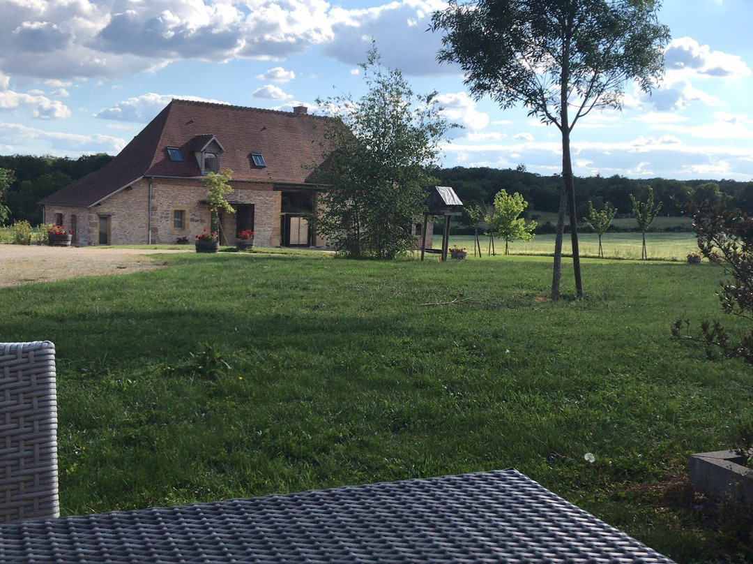 Le Hameau Des Damayots主图