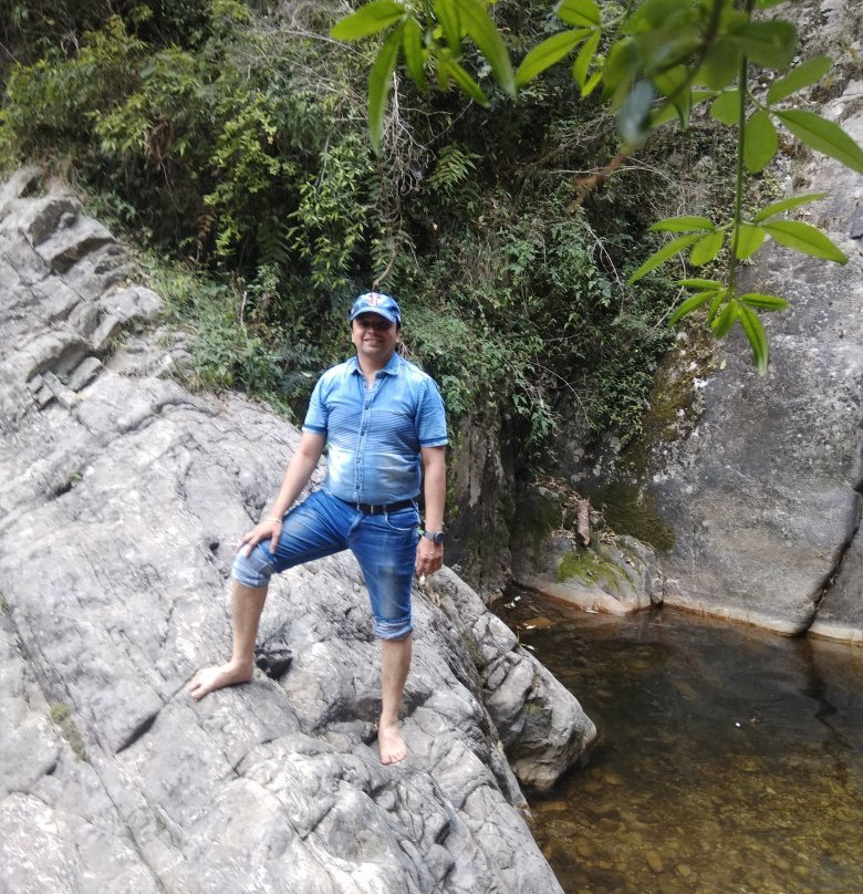 Rudradhari Falls & Caves景点图片