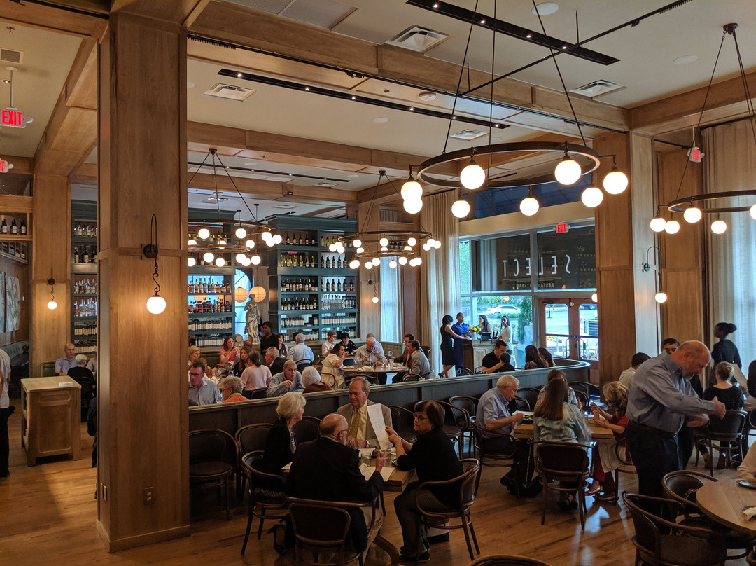 The Select Restaurant + Bar